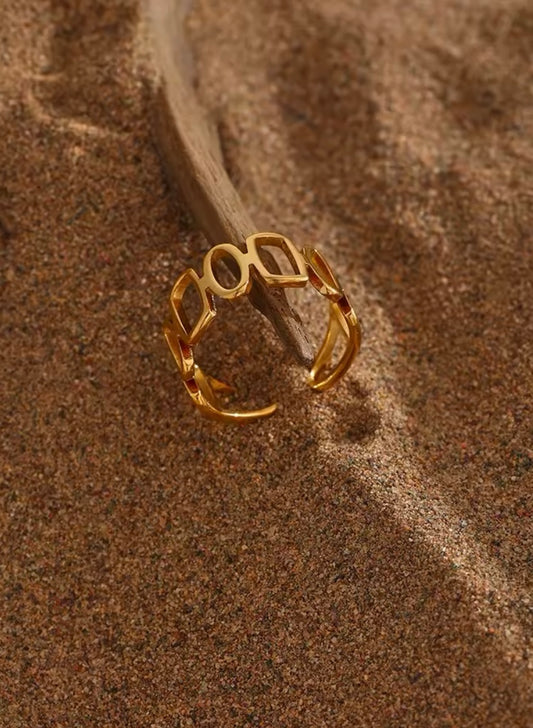 Anillo Louis