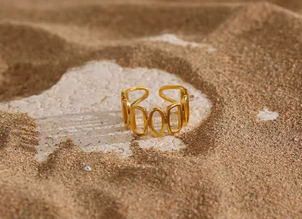 Anillo Louis